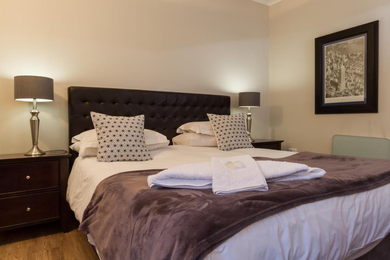 The Pecan Tree Guesthouse Sandton Luaran gambar